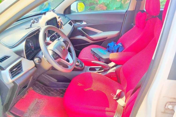 Used Baojun 510 2017 1.5L Automatic Fashion Model Left Front Seat