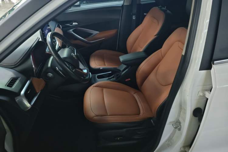 Used Baojun 510 2017 1.5L Automatic Luxury Model Left Front Seat