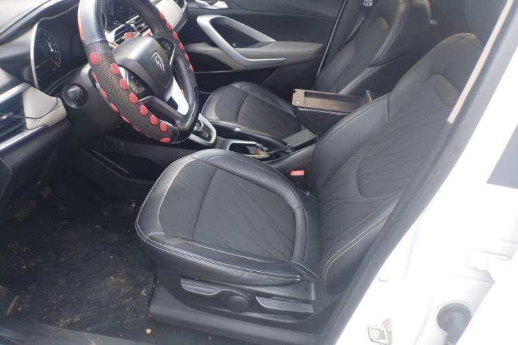 Used Baojun 510 2017 1.5L Automatic Fashion Model Left Front Seat