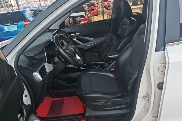 Used Baojun 510 2017 1.5L Automatic Fashion Model Left Front Seat