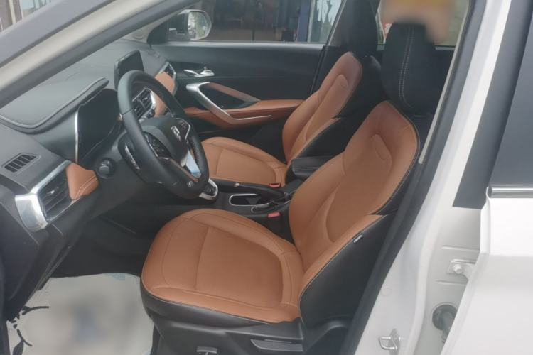 Used Baojun 510 2017 1.5L Automatic Luxury Model Left Front Seat