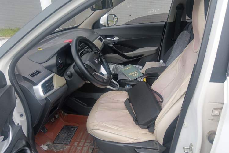 Used Baojun 510 2017 1.5L manual Comfort trim Left Front Seat