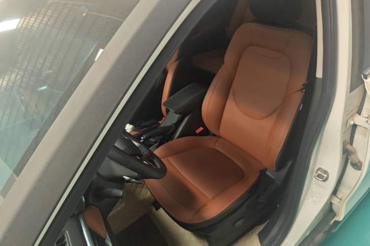 Used Baojun 510 2017 1.5L Automatic Luxury Model Left Front Seat