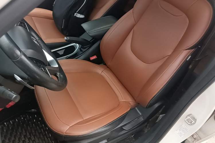 Used Baojun 510 2017 1.5L Automatic Luxury Model Left Front Seat