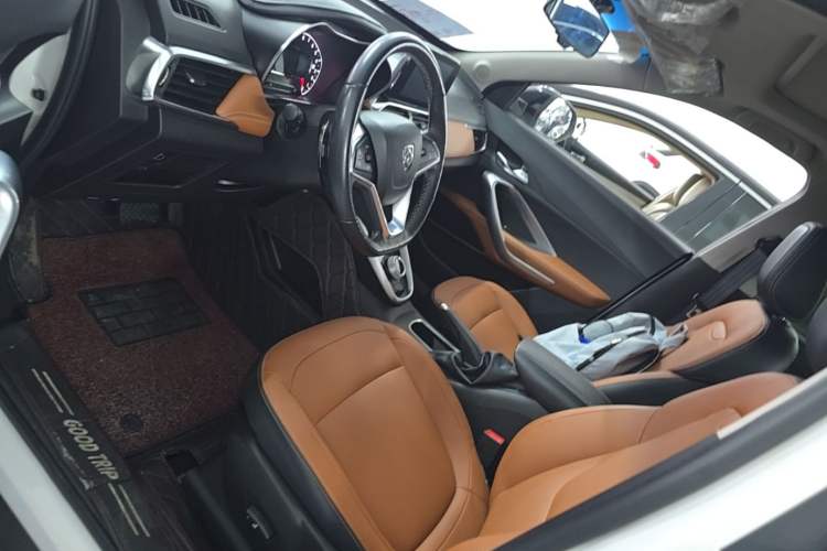 Used Baojun 510 2017 1.5L Automatic Luxury Model Left Front Seat