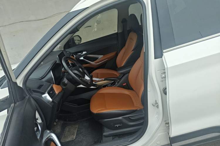 Used Baojun 510 2017 1.5L Manual Luxury Model Left Front Seat