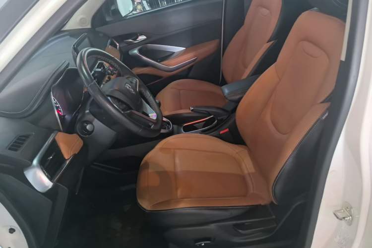 Used Baojun 510 2017 1.5L Manual Luxury Model Left Front Seat