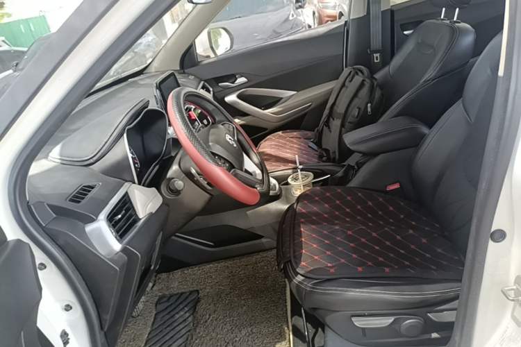 Used Baojun 510 2017 1.5L Automatic Fashion Model Left Front Seat