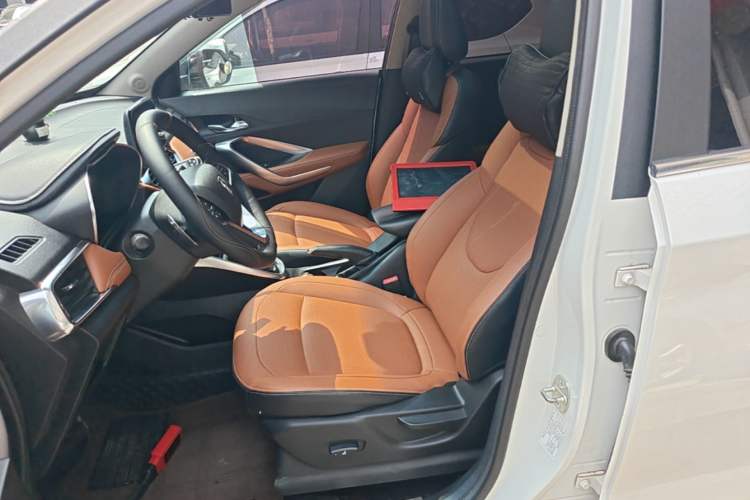 Used Baojun 510 2017 1.5L Automatic Luxury Model Left Front Seat