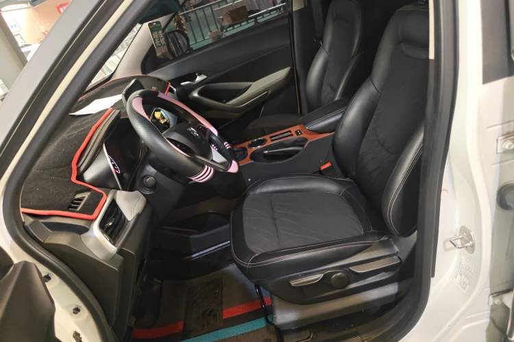 Used Baojun 510 2017 1.5L Manual Fashion Model Left Front Seat