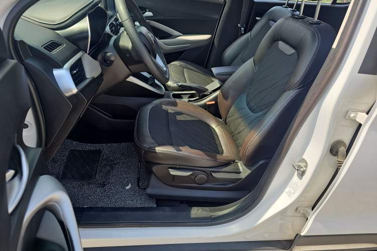 Used Baojun 510 2017 1.5L Manual Fashion Model Left Front Seat