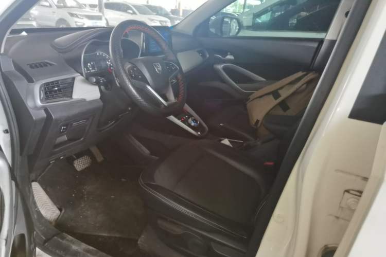 Used Baojun 510 2017 1.5L Automatic Fashion Model Left Front Seat