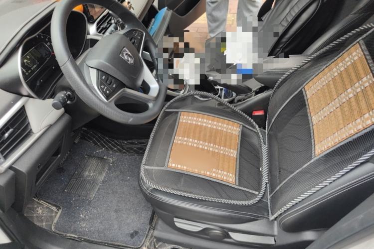 Used Baojun 510 2017 1.5L Automatic Fashion Model Left Front Seat