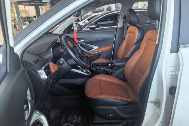 Used Baojun 510 2017 1.5L Automatic Luxury Model Left Front Seat