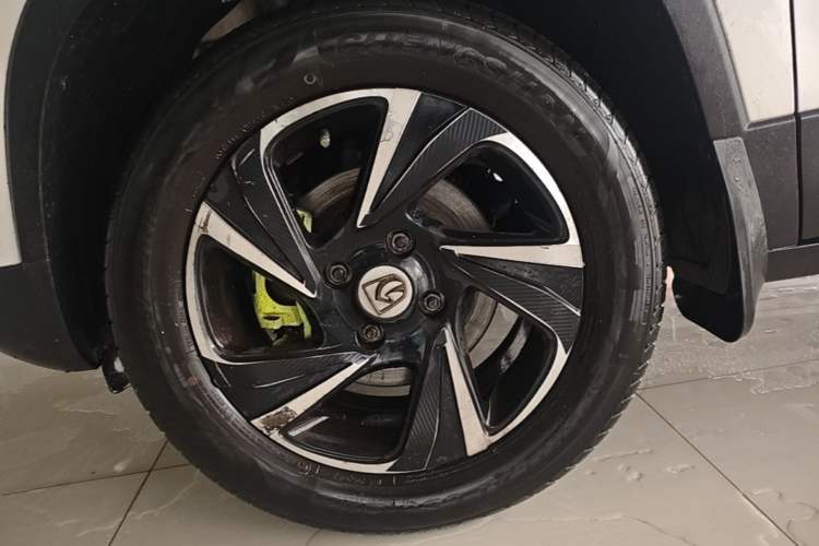 Used Baojun 510 2017 1.5L manual Comfort trim Left Front Wheel Hub