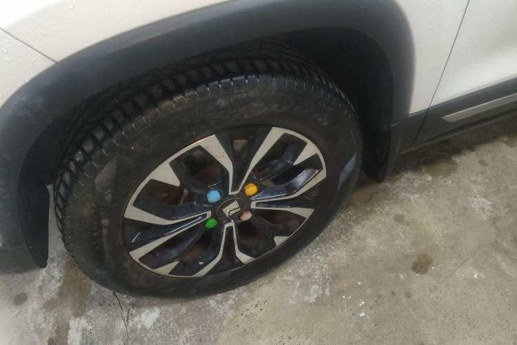 Used Baojun 510 2017 1.5L Manual Luxury Model Left Front Wheel Hub