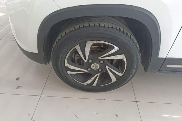Used Baojun 510 2017 1.5L Automatic Luxury Model Left Front Wheel Hub