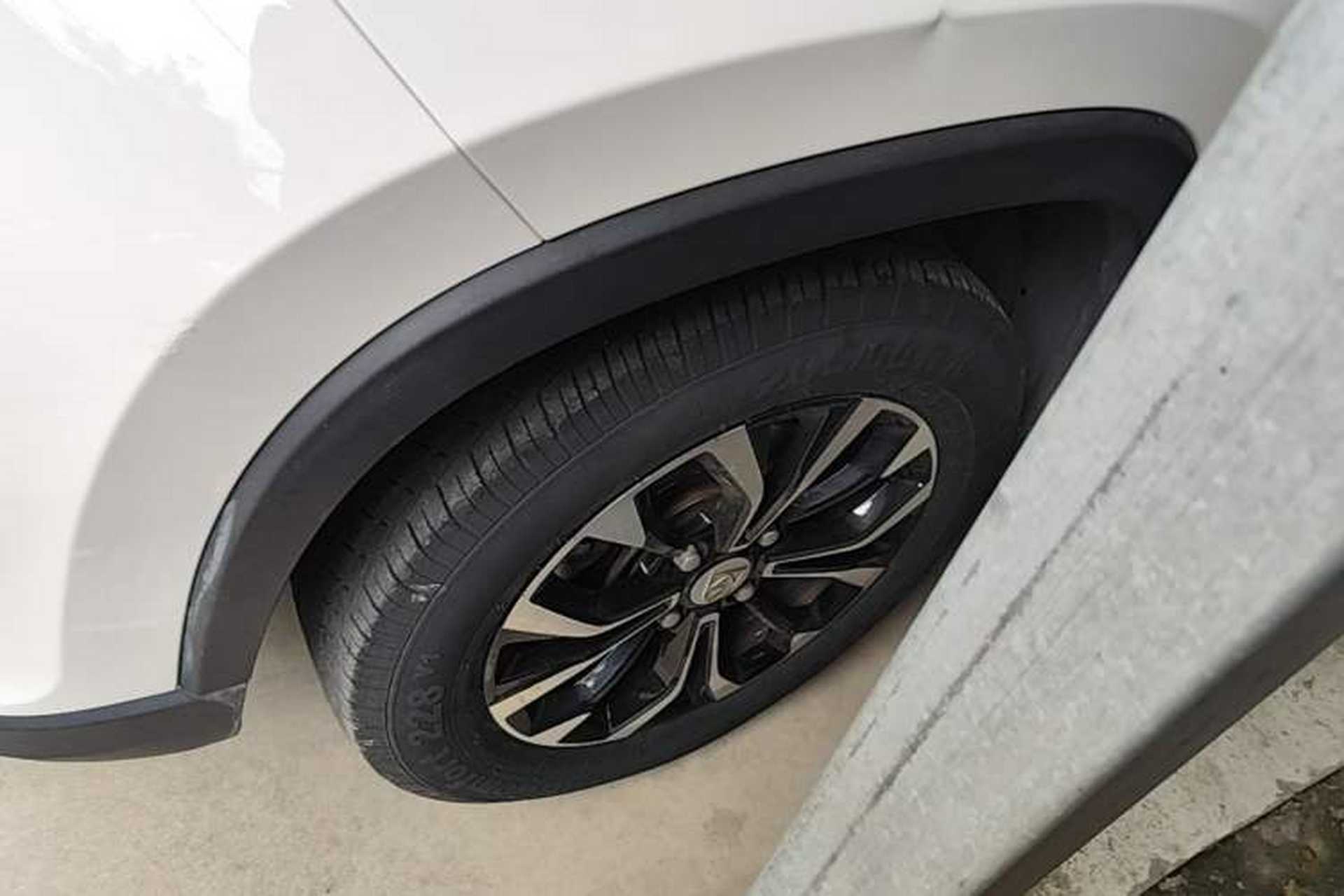 Used Baojun 510 2017 1.5L Manual Luxury Model Left Front Wheel Hub
