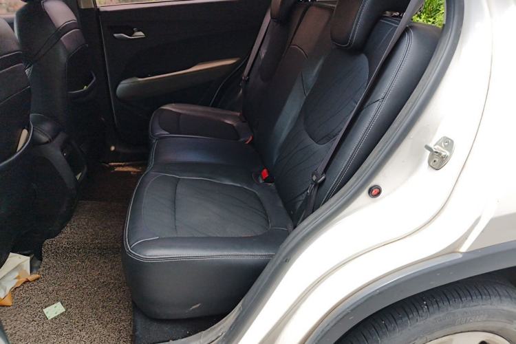 Used Baojun 510 2017 1.5L Automatic Fashion Model Left Rear Seat