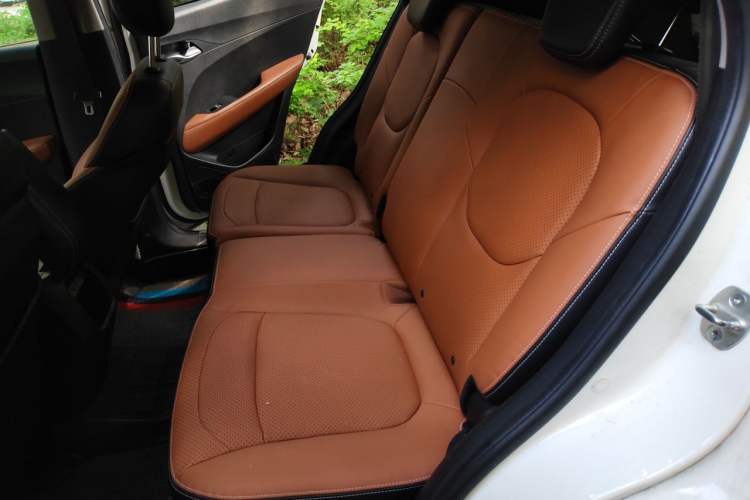 Used Baojun 510 2017 1.5L Manual Luxury Model Left Rear Seat