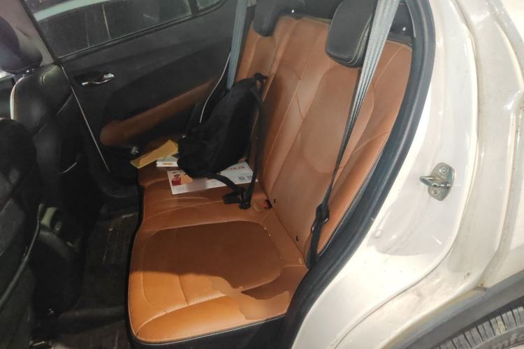 Used Baojun 510 2017 1.5L Automatic Luxury Model Left Rear Seat