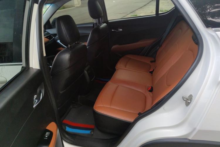 Used Baojun 510 2017 1.5L Automatic Luxury Model Left Rear Seat
