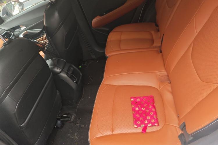 Used Baojun 510 2017 1.5L Automatic Luxury Model Left Rear Seat
