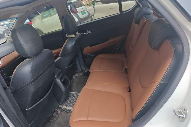 Used Baojun 510 2017 1.5L Manual Luxury Model Left Rear Seat