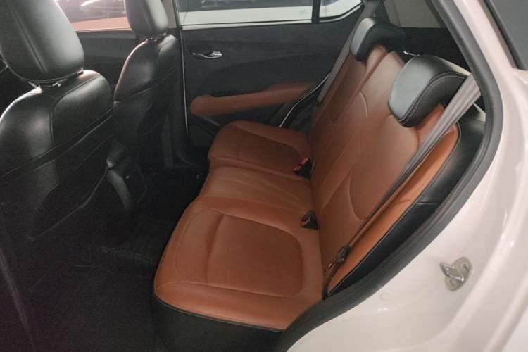 Used Baojun 510 2017 1.5L Manual Luxury Model Left Rear Seat