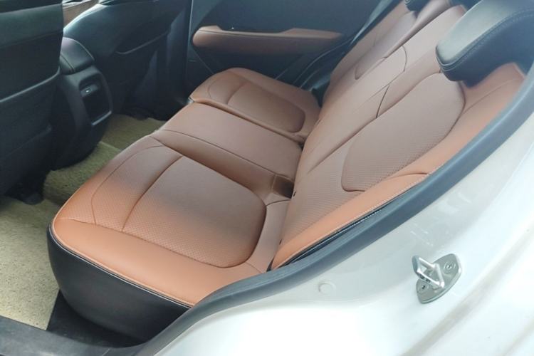 Used Baojun 510 2017 1.5L Automatic Luxury Model Left Rear Seat