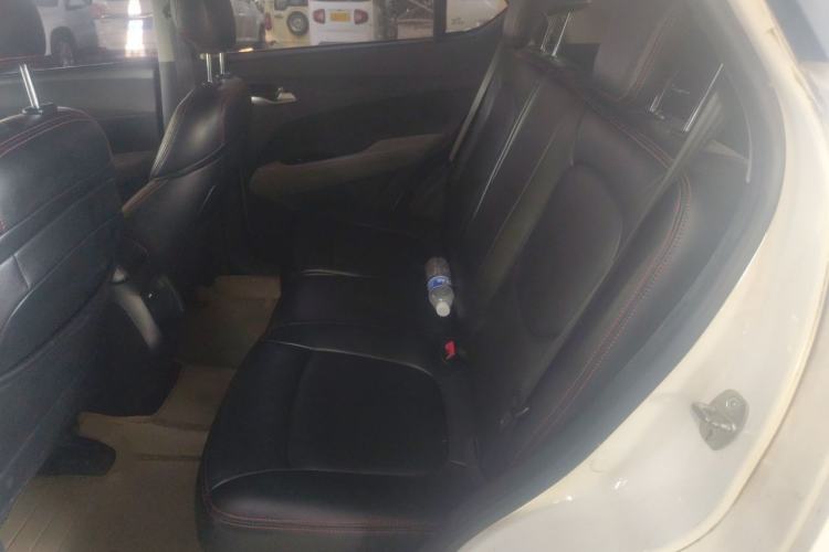 Used Baojun 510 2017 1.5L Automatic Fashion Model Left Rear Seat