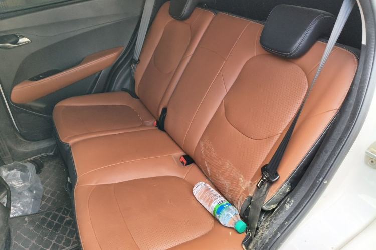 Used Baojun 510 2017 1.5L Automatic Luxury Model Left Rear Seat