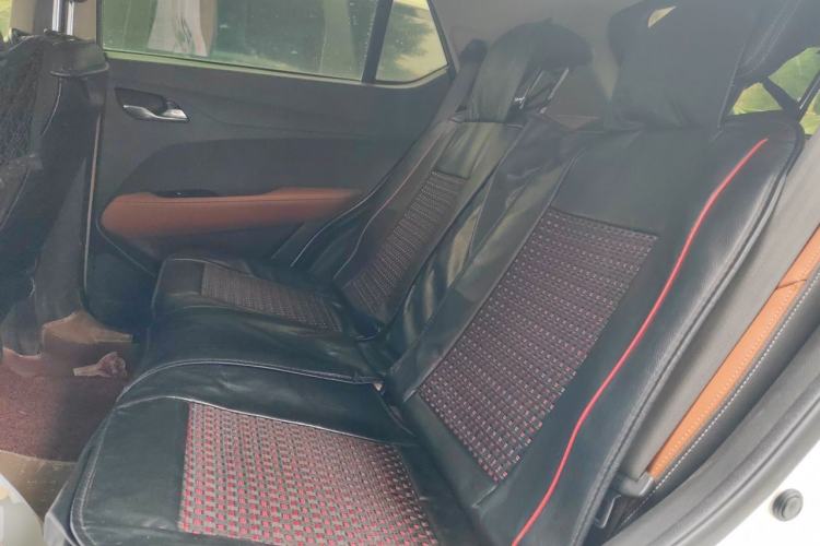 Used Baojun 510 2017 1.5L Automatic Luxury Model Left Rear Seat
