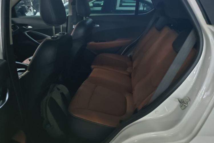 Used Baojun 510 2017 1.5L Automatic Luxury Model Left Rear Seat