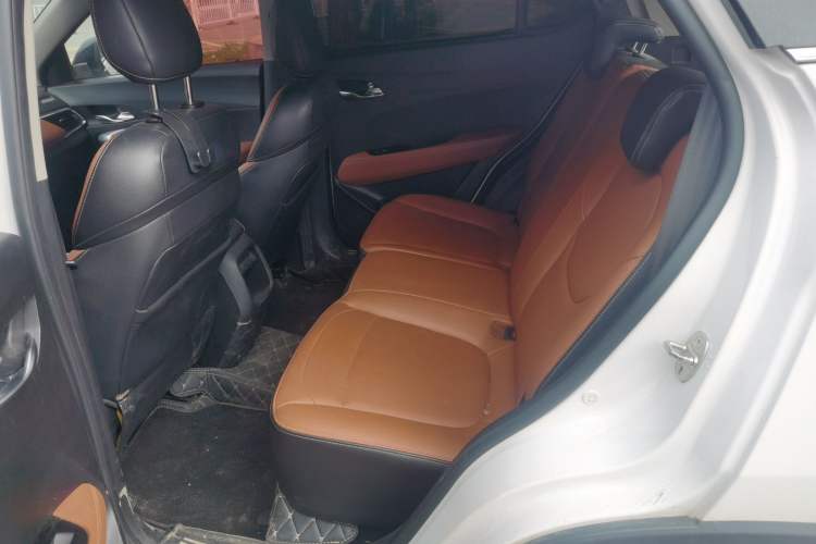 Used Baojun 510 2017 1.5L Automatic Luxury Model Left Rear Seat