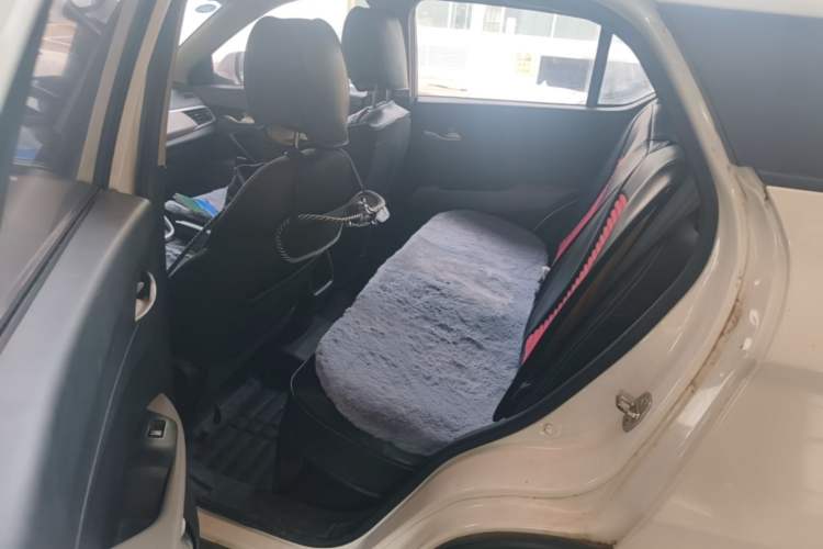 Used Baojun 510 2017 1.5L manual Comfort trim Left Rear Seat