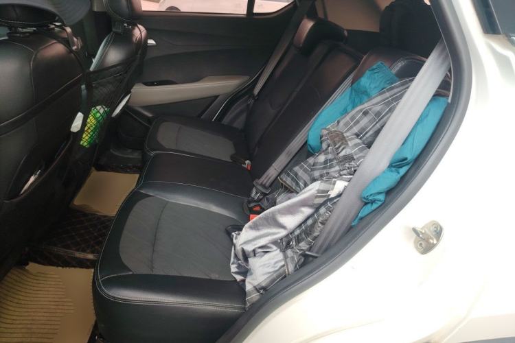 Used Baojun 510 2017 1.5L Automatic Fashion Model Left Rear Seat
