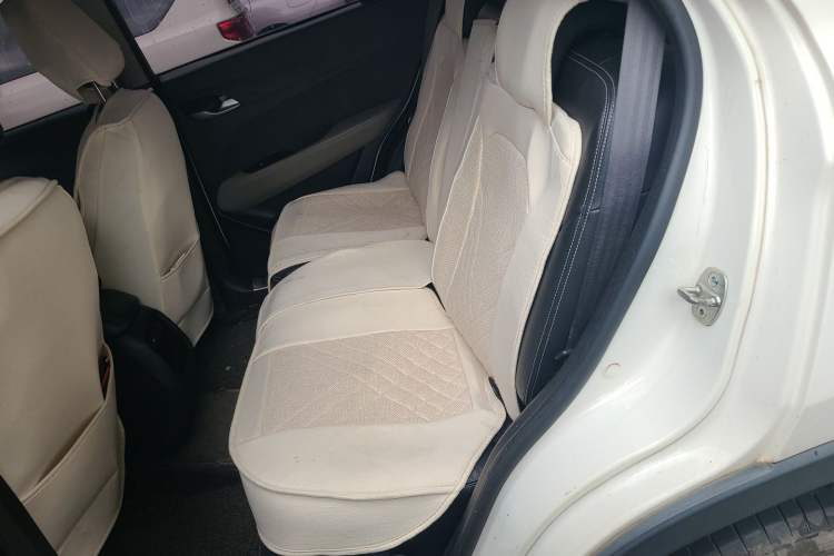 Used Baojun 510 2017 1.5L Manual Fashion Model Left Rear Seat