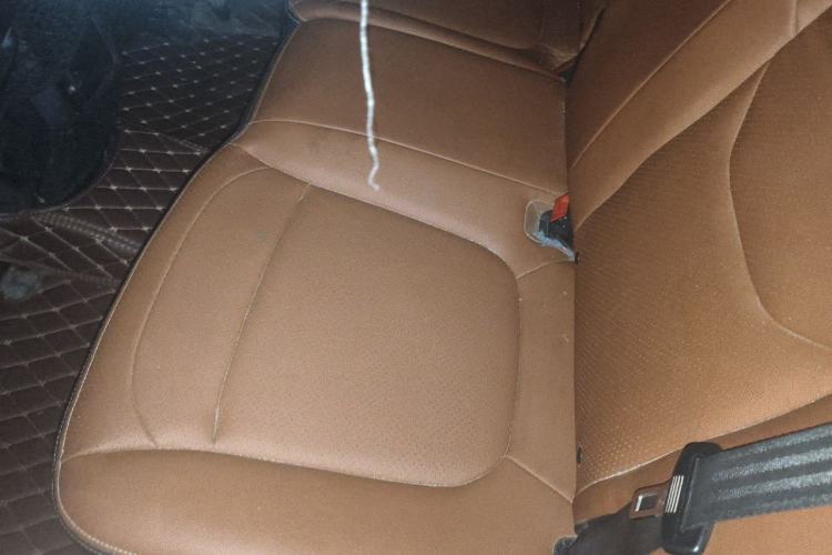 Used Baojun 510 2017 1.5L Automatic Luxury Model Left Rear Seat