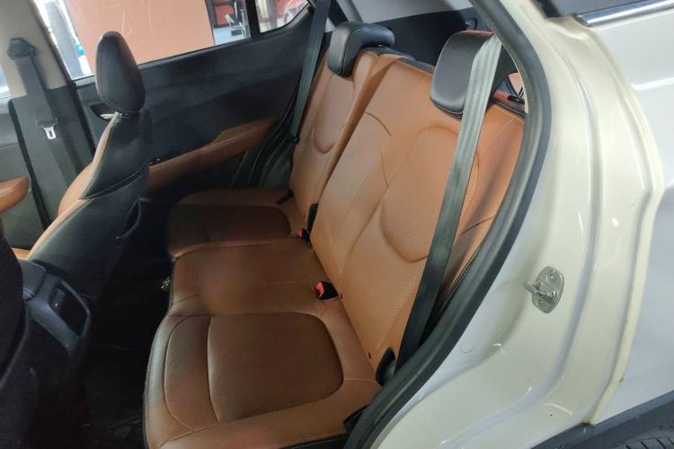 Used Baojun 510 2017 1.5L Automatic Luxury Model Left Rear Seat