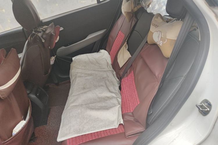 Used Baojun 510 2017 1.5L Automatic Fashion Model Left Rear Seat