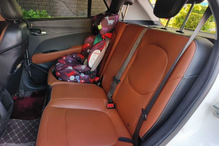 Used Baojun 510 2017 1.5L Automatic Luxury Model Left Rear Seat