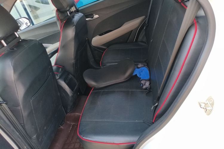 Used Baojun 510 2017 1.5L Automatic Fashion Model Left Rear Seat