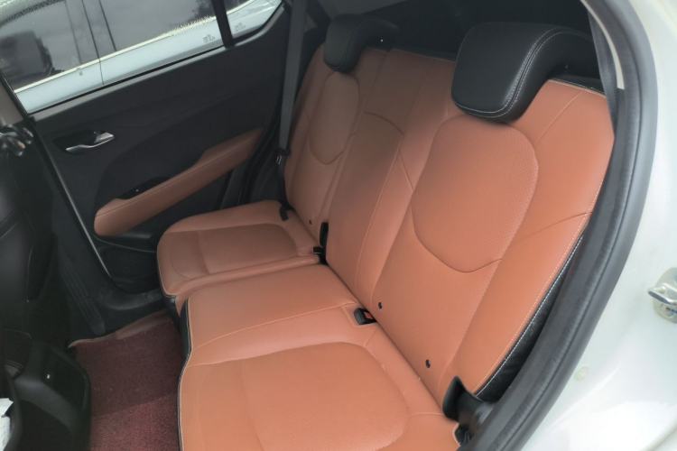 Used Baojun 510 2017 1.5L Automatic Luxury Model Left Rear Seat