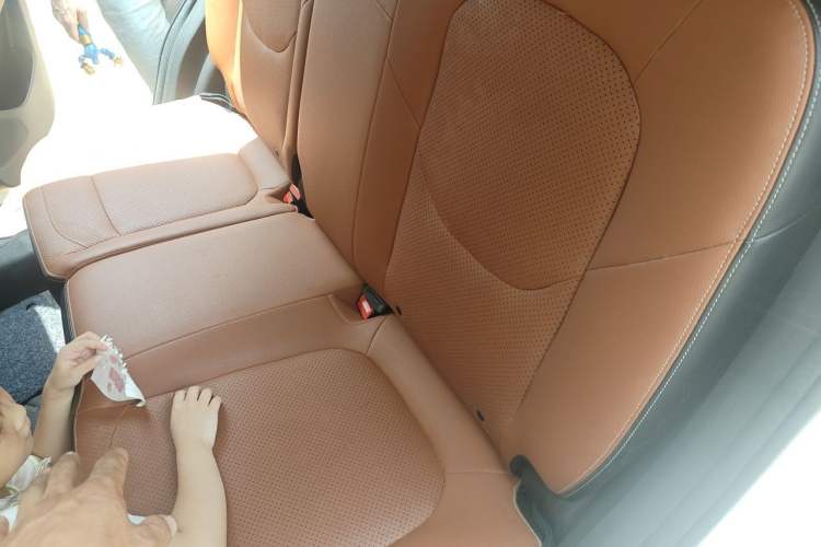 Used Baojun 510 2017 1.5L Manual Luxury Model Left Rear Seat