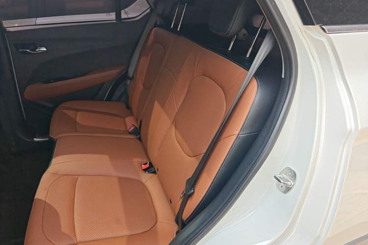 Used Baojun 510 2017 1.5L Automatic Luxury Model Left Rear Seat