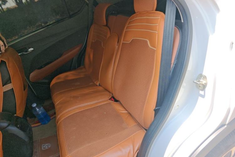 Used Baojun 510 2017 1.5L Automatic Luxury Model Left Rear Seat