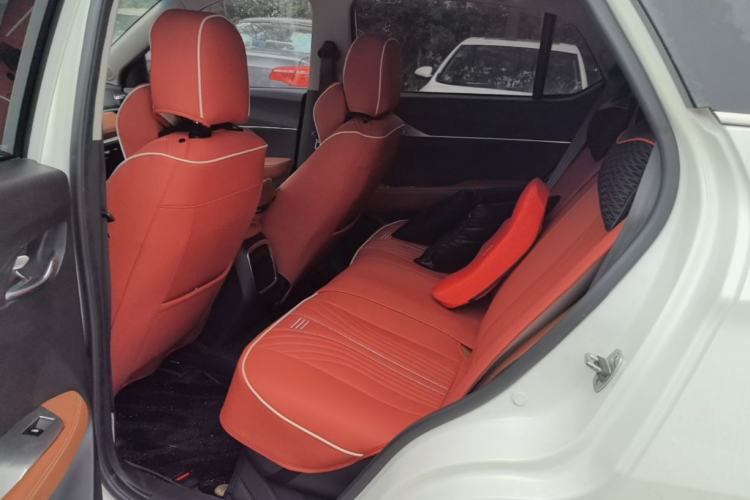 Used Baojun 510 2017 1.5L Automatic Luxury Model Left Rear Seat