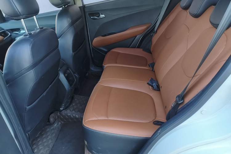 Used Baojun 510 2017 1.5L Manual Luxury Model Left Rear Seat