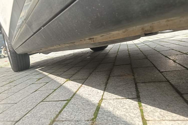 Used Baojun 510 2017 1.5L Automatic Fashion Model Left Side Sill